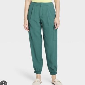 A New Day high rise teal cargo joggers size 6